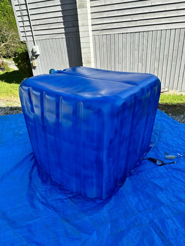 Tote painted blue